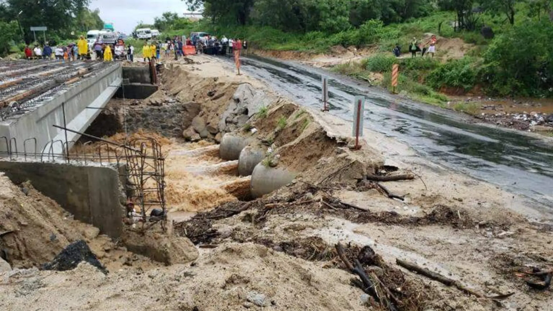 Carretera Lluvias